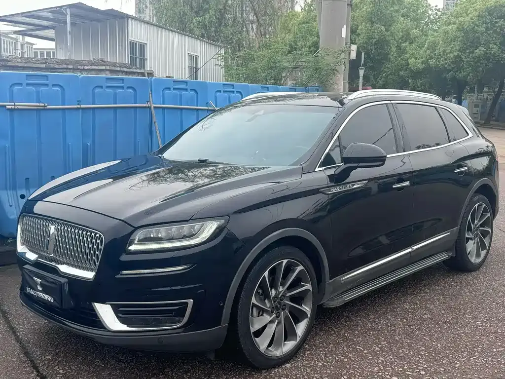 2020 Lincoln Nautilus